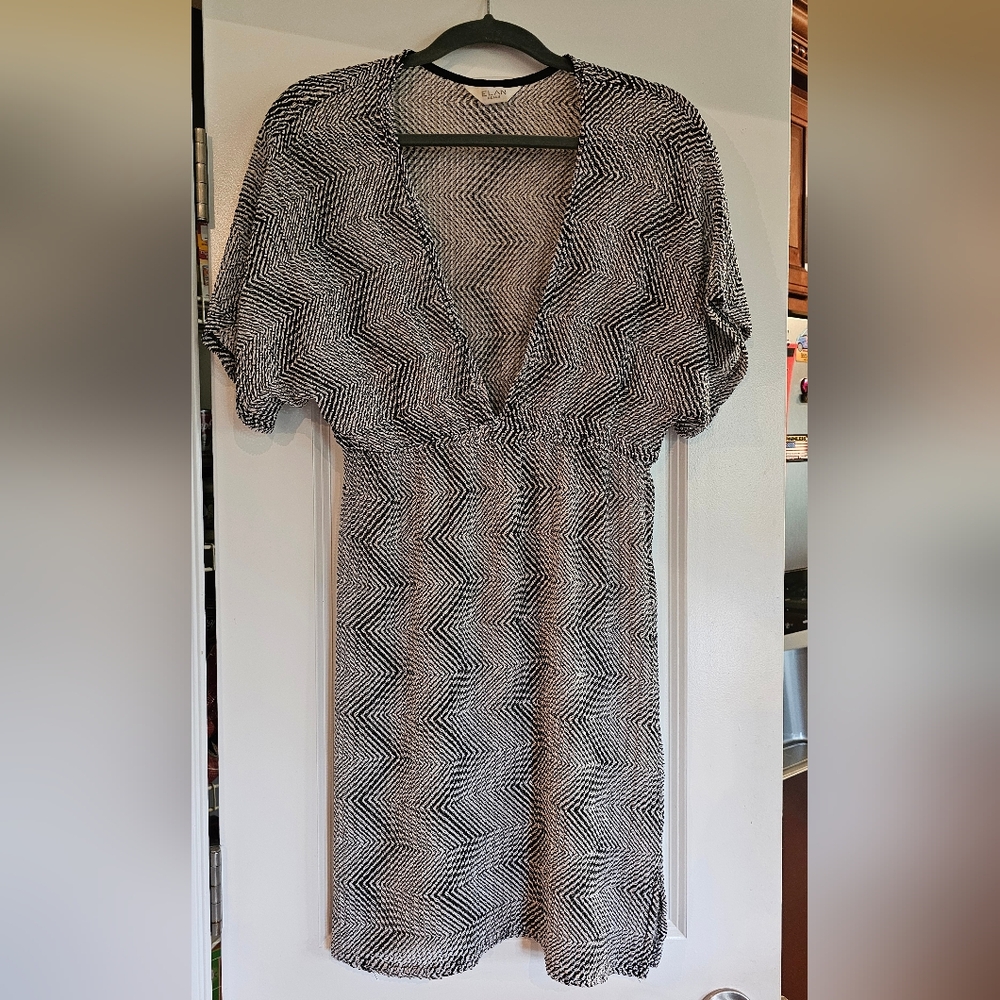 Elan Beach Cover-up size Medium